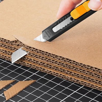 Cutter | SafeSlice Pro-Cutter Rétractable Ultra-Précis à pression 9MM
