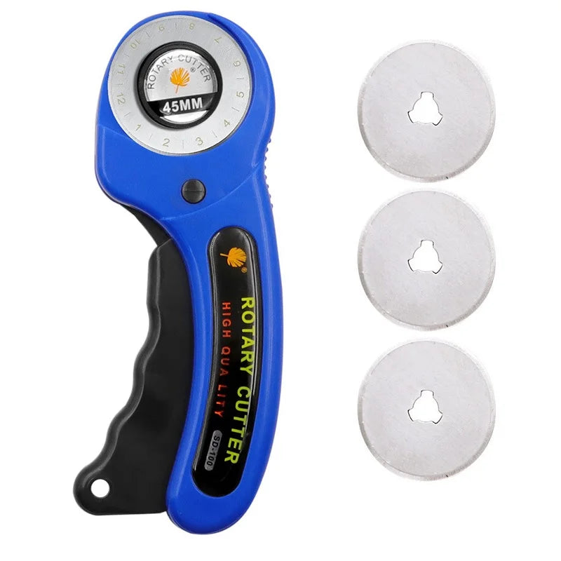 Cutter rotatif bleu avec trois lames