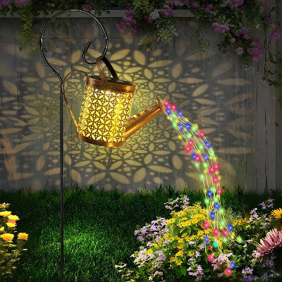 Lampe solaire extérieur éclaire la nuit dans le jardin