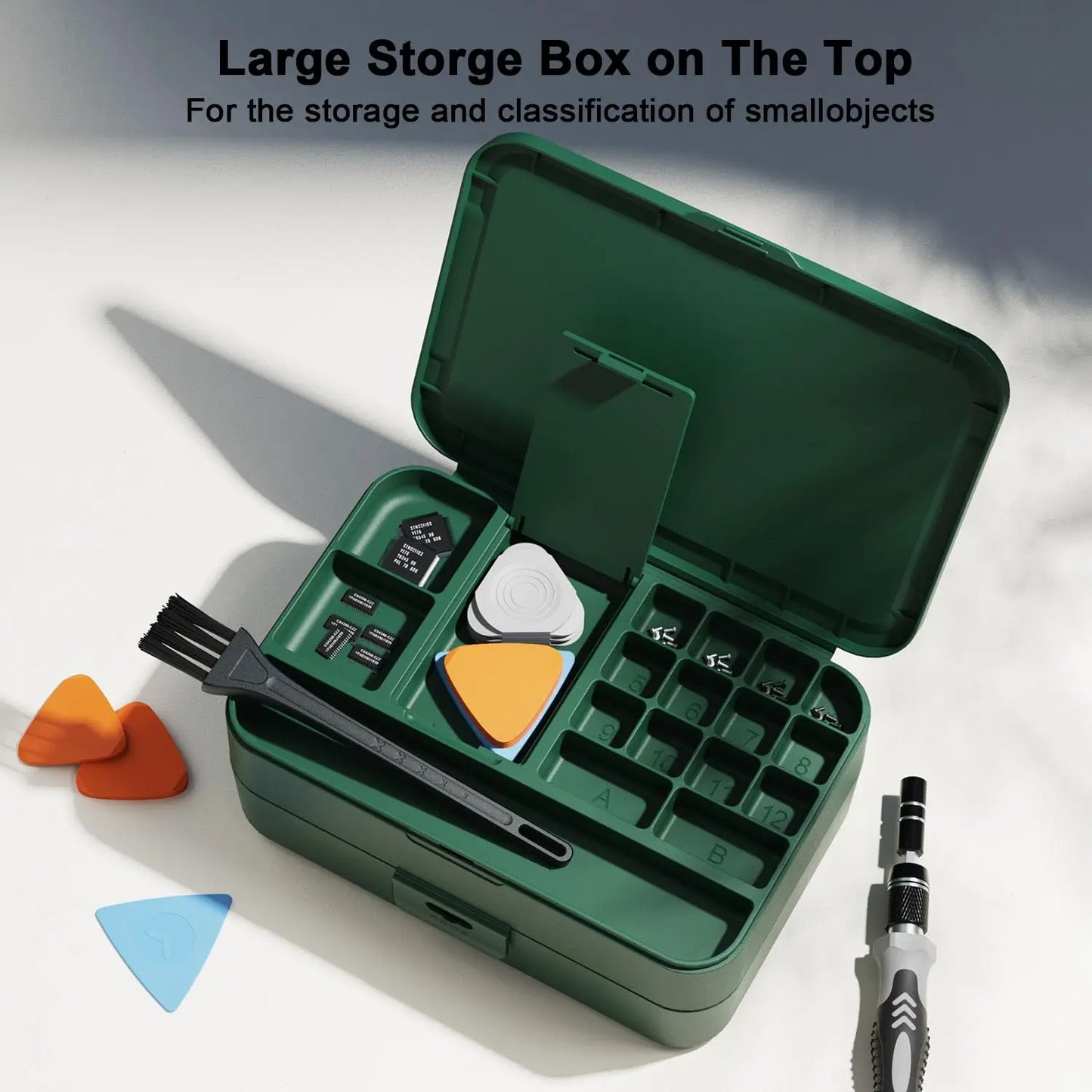 Boîte de rangement verte de tournevis avec compartiments numérotés pour petits outils, accessoires et pièces, idéale pour musiciens et bricoleurs