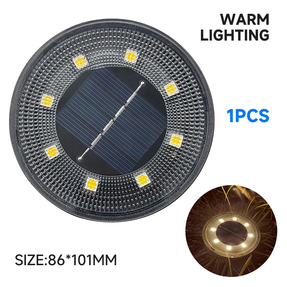 Une pièce de Lampe solaire exterieur lumière chaude allumée