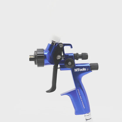 Pistolet peinture bleu, godet blanc ,gachette noire, buse noire