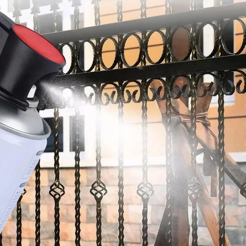 Pistolet peinture noir a gachette rouge, rideau metallique noir, jet peinture blanc