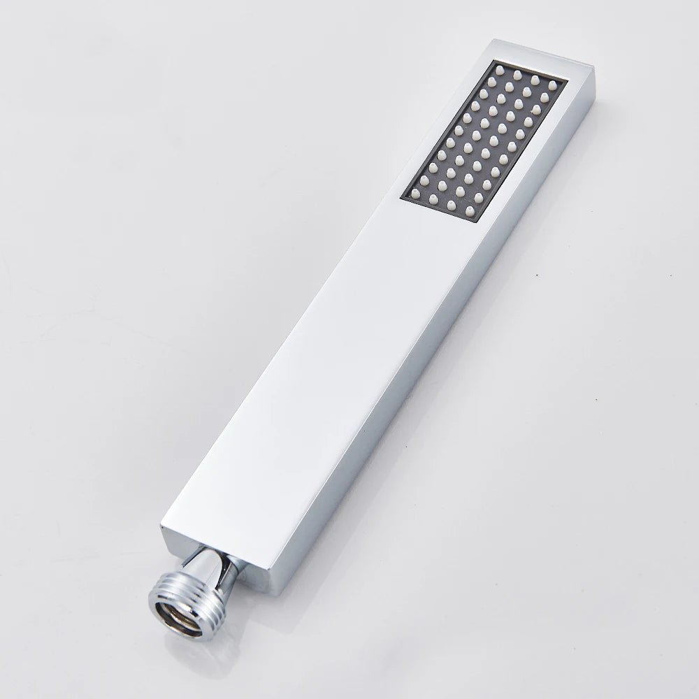 Pommeau de douche blanc, colonne de douche