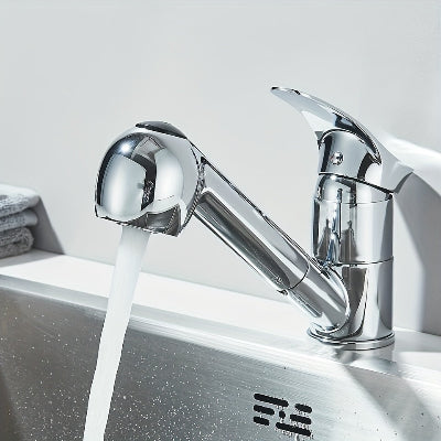 Robinet cuisine de couleur chrome coule dans l'évier ,l'extensible 
