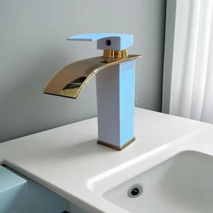 Robinet Cascade Noir Mat en Acier Inoxydable
