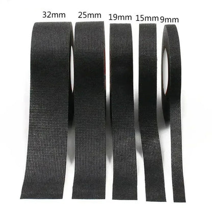 cinq  rouleau Ruban adhesif noir , diferentes dimensions