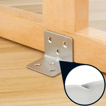 equerre de fixation six trous 