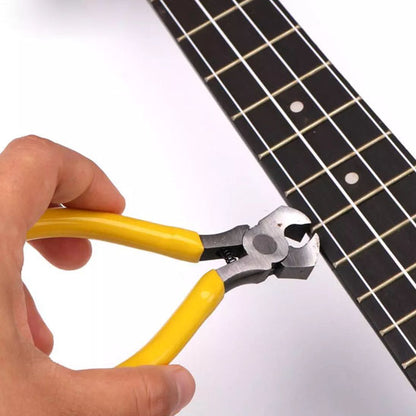 Pince-coupante-réparation-guitare