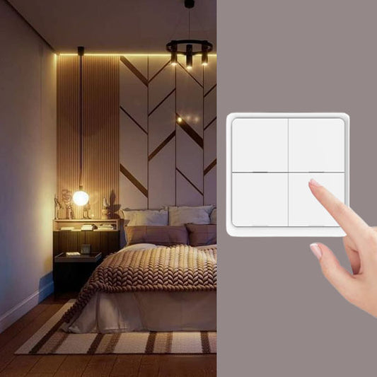 main appuyant sur interrupteur connecte blanc dans la chambre à coucher, commande éclairage et veilleuse