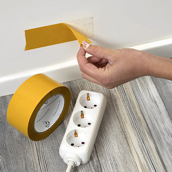 main colle multiprise electrique Ruban adhesif transparent double faces jaune