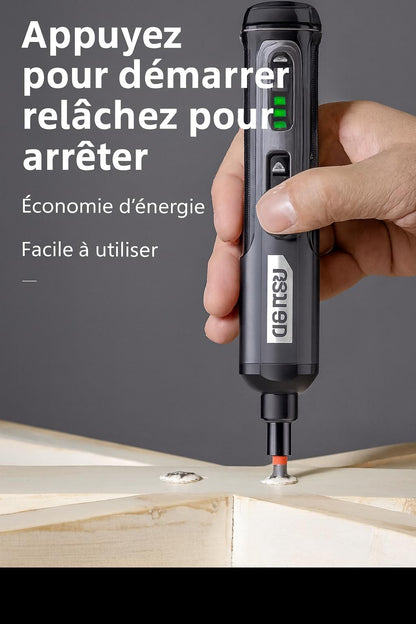 Main visse avec tournevis électrique une vis sur meuble
