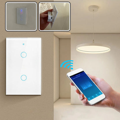 mains tenant smartphone bleu pour commander lumiere avec interrupteur blanc 