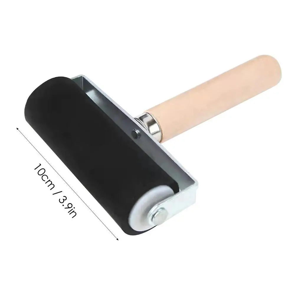 rouleau peinture noir de dimension 10 cm