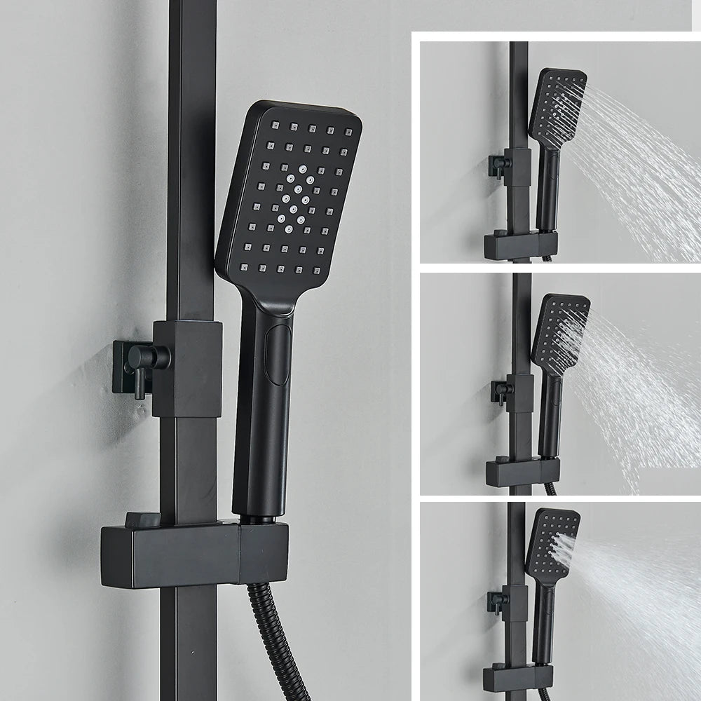 trois colonne de douche noires avec effet pluie, cascade, Jets et douchette à main